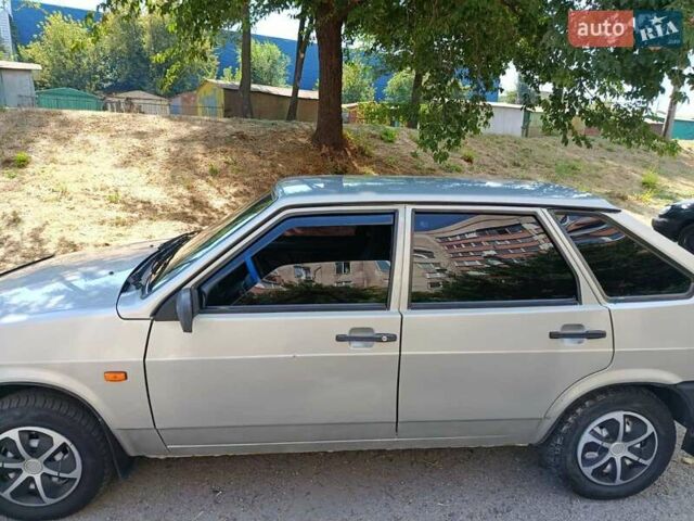 Сірий ВАЗ 2109, об'ємом двигуна 1.5 л та пробігом 50 тис. км за 2150 $, фото 1 на Automoto.ua