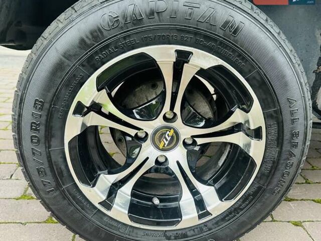 ВАЗ 2109 2006 в Буче на Automoto.ua Серый ВАЗ 2109, объемом двигателя 1.5 л и пробегом 63 тыс. км за 2550 $, фото 6 на Automoto.ua