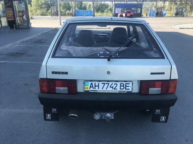 Серый ВАЗ 2109, объемом двигателя 1.5 л и пробегом 280 тыс. км за 1350 $, фото 1 на Automoto.ua
