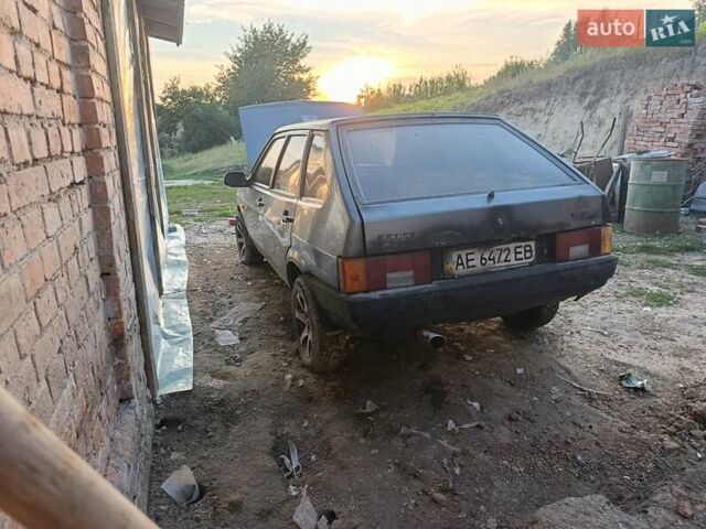 Серый ВАЗ 2109, объемом двигателя 1.5 л и пробегом 177 тыс. км за 650 $, фото 5 на Automoto.ua