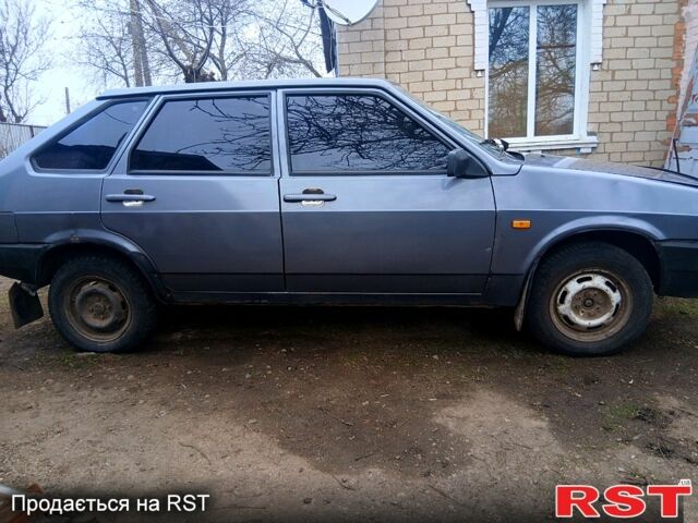 Сірий ВАЗ 2109, об'ємом двигуна 1.5 л та пробігом 190 тис. км за 1000 $, фото 1 на Automoto.ua