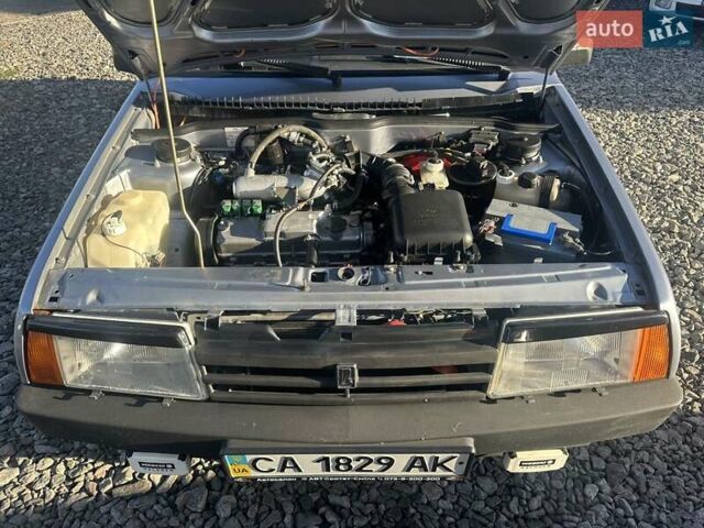 ВАЗ 2109 2006 в Смеле на Automoto.ua Серый ВАЗ 2109, объемом двигателя 1.5 л и пробегом 100 тыс. км за 3000 $, фото 20 на Automoto.ua