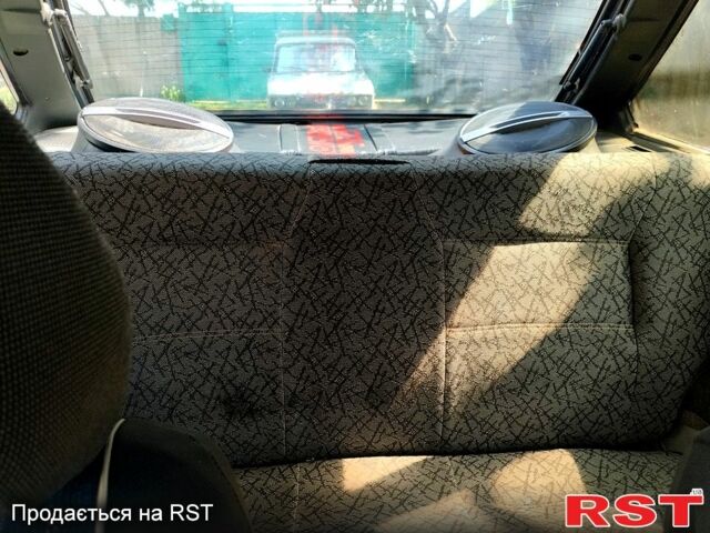 Серый ВАЗ 2109, объемом двигателя 1.5 л и пробегом 177 тыс. км за 2000 $, фото 9 на Automoto.ua