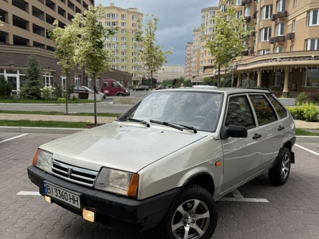 Серый ВАЗ 2109, объемом двигателя 1.5 л и пробегом 240 тыс. км за 1299 $, фото 2 на Automoto.ua