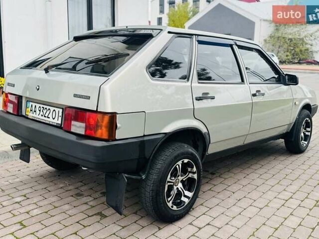 ВАЗ 2109 2006 в Буче на Automoto.ua Серый ВАЗ 2109, объемом двигателя 1.5 л и пробегом 63 тыс. км за 2550 $, фото 5 на Automoto.ua