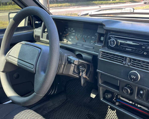 Серый ВАЗ 2109, объемом двигателя 1.5 л и пробегом 180 тыс. км за 2000 $, фото 4 на Automoto.ua