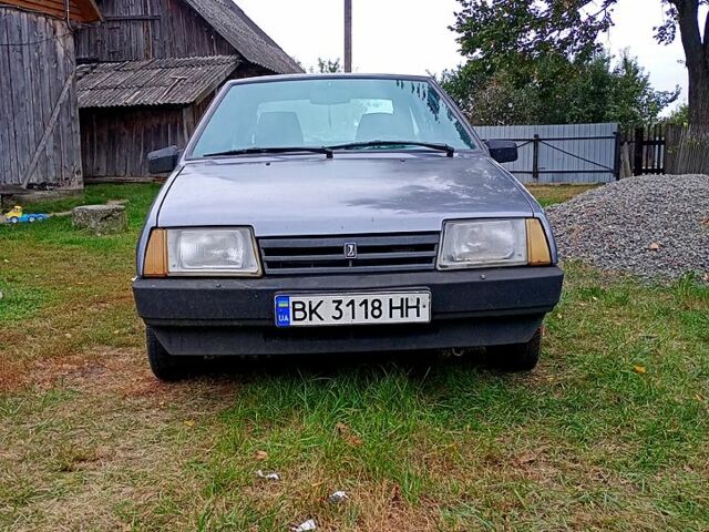 ВАЗ 2109 2006 в Дубровице на Automoto.ua Серый ВАЗ 2109, объемом двигателя 1.5 л и пробегом 0 тыс. км за 800 $, фото 2 на Automoto.ua