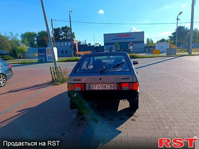 Серый ВАЗ 2109, объемом двигателя 1.5 л и пробегом 156 тыс. км за 1500 $, фото 2 на Automoto.ua