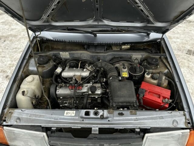 Серый ВАЗ 2109, объемом двигателя 1.5 л и пробегом 178 тыс. км за 2200 $, фото 6 на Automoto.ua