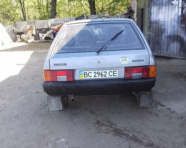 Серый ВАЗ 2109, объемом двигателя 1.5 л и пробегом 130 тыс. км за 1250 $, фото 4 на Automoto.ua