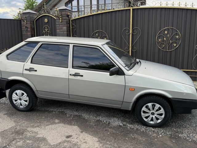 Сірий ВАЗ 2109, об'ємом двигуна 1.5 л та пробігом 175 тис. км за 1950 $, фото 5 на Automoto.ua