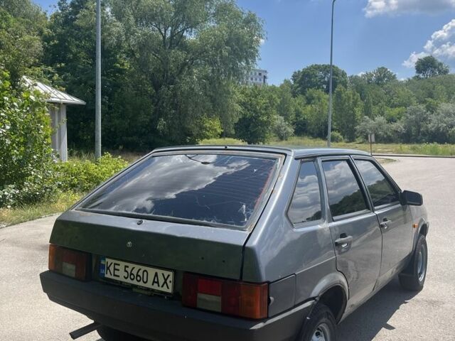 Серый ВАЗ 2109, объемом двигателя 1.5 л и пробегом 251 тыс. км за 950 $, фото 3 на Automoto.ua