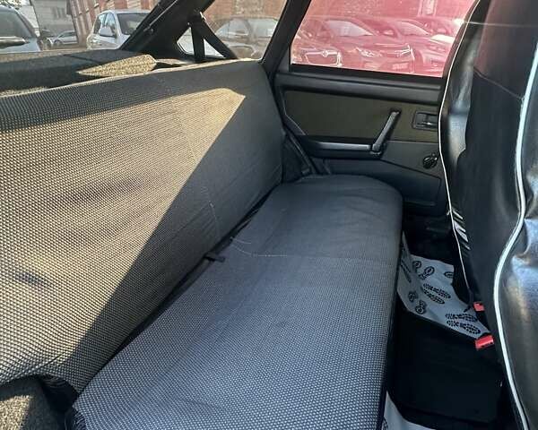 ВАЗ 2109 2006 в Смеле на Automoto.ua Серый ВАЗ 2109, объемом двигателя 1.5 л и пробегом 100 тыс. км за 3000 $, фото 18 на Automoto.ua