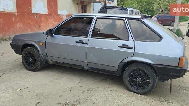 Серый ВАЗ 2109, объемом двигателя 1.5 л и пробегом 777 тыс. км за 1349 $, фото 3 на Automoto.ua