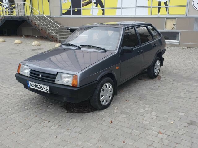Сірий ВАЗ 2109, об'ємом двигуна 1.5 л та пробігом 134 тис. км за 1950 $, фото 4 на Automoto.ua