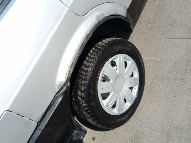 Серый ВАЗ 2109, объемом двигателя 0 л и пробегом 270 тыс. км за 700 $, фото 3 на Automoto.ua