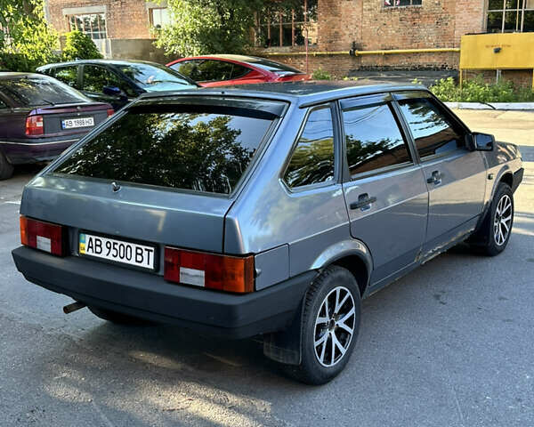 Серый ВАЗ 2109, объемом двигателя 1.6 л и пробегом 156 тыс. км за 1900 $, фото 5 на Automoto.ua