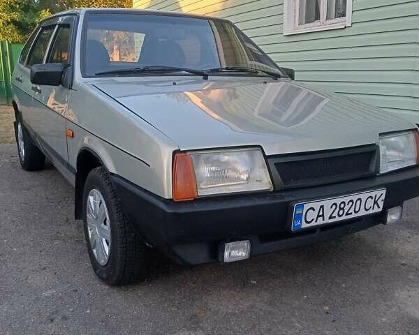 Сірий ВАЗ 2109, об'ємом двигуна 1.6 л та пробігом 130 тис. км за 2450 $, фото 1 на Automoto.ua