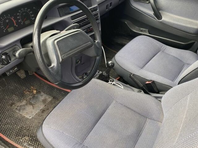 Серый ВАЗ 2109, объемом двигателя 1.6 л и пробегом 290 тыс. км за 2300 $, фото 4 на Automoto.ua