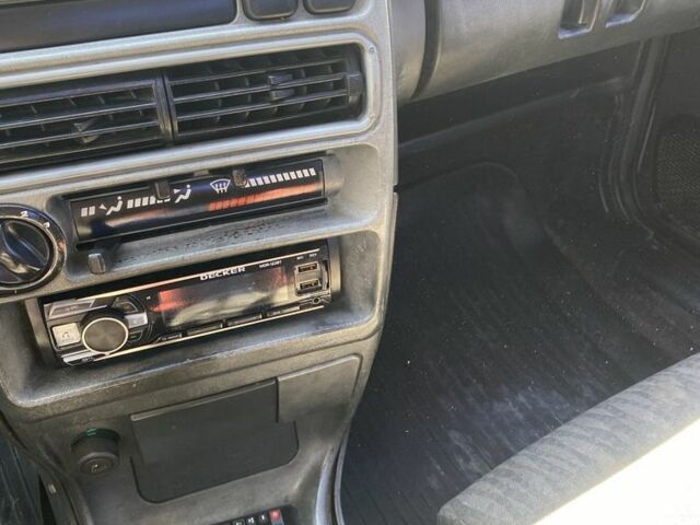 Сірий ВАЗ 2109, об'ємом двигуна 1.6 л та пробігом 200 тис. км за 1400 $, фото 5 на Automoto.ua