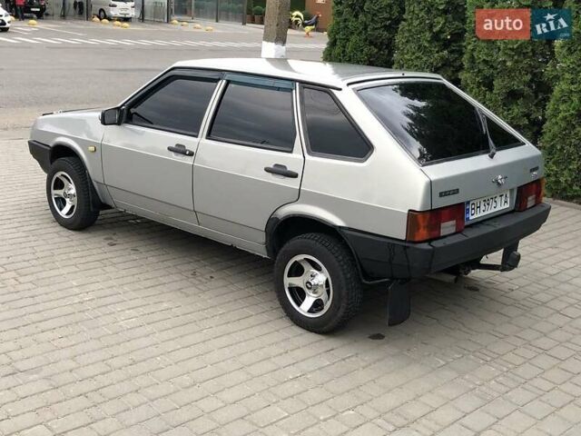 Серый ВАЗ 2109, объемом двигателя 1.5 л и пробегом 121 тыс. км за 2800 $, фото 6 на Automoto.ua