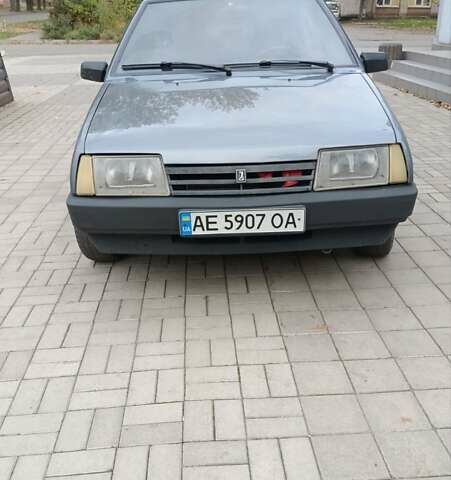 ВАЗ 2109 2007 в Кривом Роге на Automoto.ua Серый ВАЗ 2109, объемом двигателя 1.6 л и пробегом 177 тыс. км за 2100 $, фото 6 на Automoto.ua