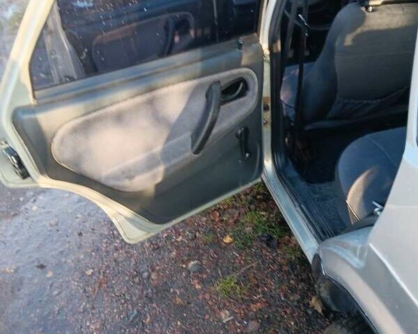 Серый ВАЗ 2109, объемом двигателя 1.6 л и пробегом 198 тыс. км за 1450 $, фото 11 на Automoto.ua