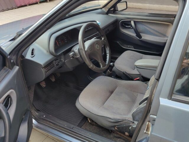 Серый ВАЗ 2109, объемом двигателя 0 л и пробегом 177 тыс. км за 2100 $, фото 3 на Automoto.ua