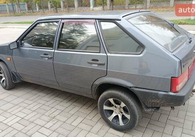 ВАЗ 2109 2007 в Кривом Роге на Automoto.ua Серый ВАЗ 2109, объемом двигателя 1.6 л и пробегом 177 тыс. км за 2100 $, фото 4 на Automoto.ua