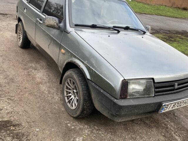 Серый ВАЗ 2109, объемом двигателя 1.6 л и пробегом 290 тыс. км за 2300 $, фото 2 на Automoto.ua