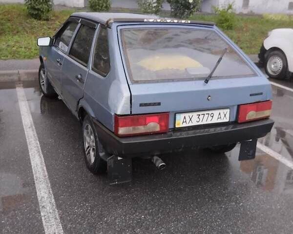 Сірий ВАЗ 2109, об'ємом двигуна 1.5 л та пробігом 255 тис. км за 2000 $, фото 1 на Automoto.ua