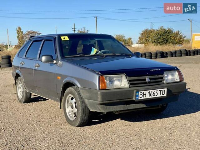 Серый ВАЗ 2109, объемом двигателя 1.6 л и пробегом 278 тыс. км за 1999 $, фото 1 на Automoto.ua