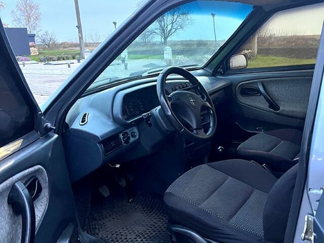 Серый ВАЗ 2109, объемом двигателя 1.6 л и пробегом 200 тыс. км за 1800 $, фото 5 на Automoto.ua