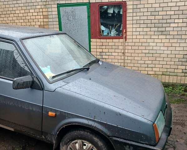 Серый ВАЗ 2109, объемом двигателя 1.6 л и пробегом 170 тыс. км за 1500 $, фото 5 на Automoto.ua