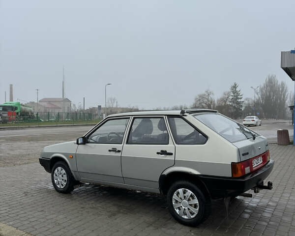 Серый ВАЗ 2109, объемом двигателя 1.6 л и пробегом 125 тыс. км за 1799 $, фото 9 на Automoto.ua