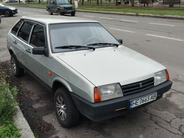 Серый ВАЗ 2109, объемом двигателя 1.6 л и пробегом 203 тыс. км за 2300 $, фото 1 на Automoto.ua