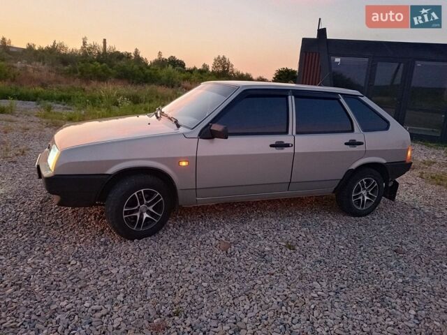 Серый ВАЗ 2109, объемом двигателя 1.6 л и пробегом 120 тыс. км за 2800 $, фото 7 на Automoto.ua