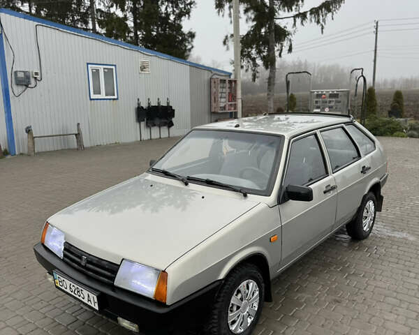 Серый ВАЗ 2109, объемом двигателя 1.6 л и пробегом 125 тыс. км за 1799 $, фото 1 на Automoto.ua