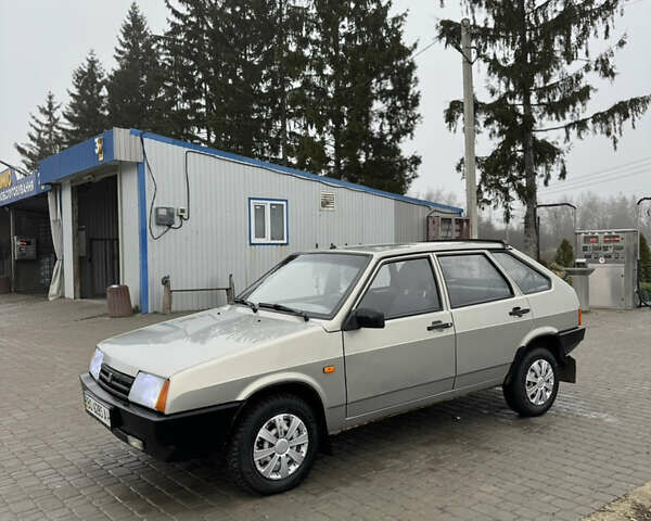 Серый ВАЗ 2109, объемом двигателя 1.6 л и пробегом 125 тыс. км за 1799 $, фото 10 на Automoto.ua