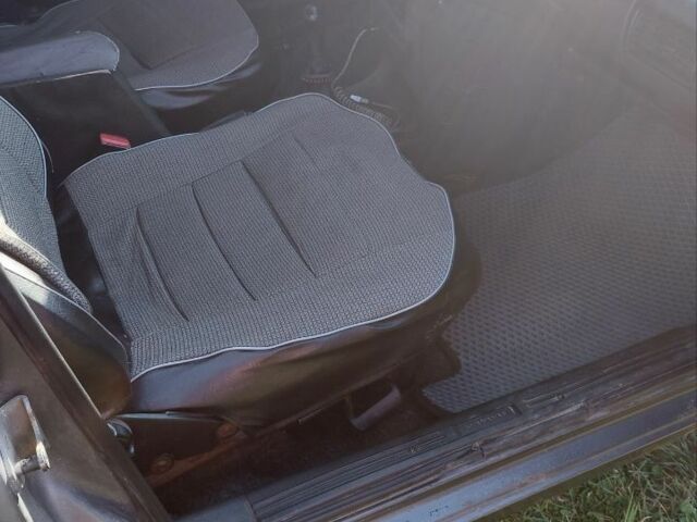 Сірий ВАЗ 2109, об'ємом двигуна 1.6 л та пробігом 140 тис. км за 1550 $, фото 5 на Automoto.ua