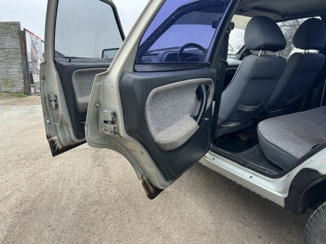 Серый ВАЗ 2109, объемом двигателя 1.6 л и пробегом 190 тыс. км за 1899 $, фото 4 на Automoto.ua