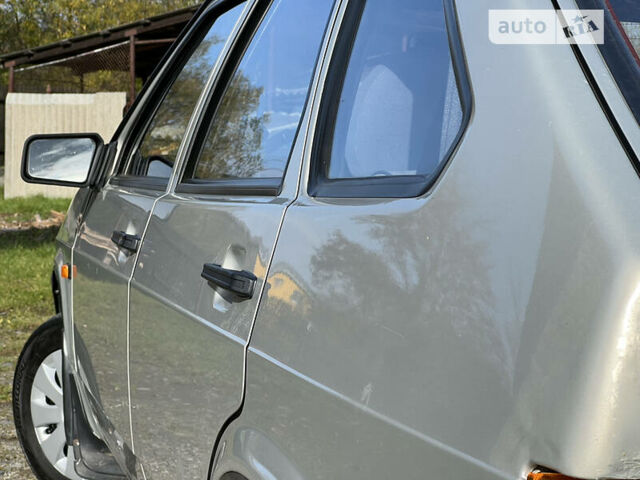 Серый ВАЗ 2109, объемом двигателя 1.6 л и пробегом 87 тыс. км за 2499 $, фото 21 на Automoto.ua