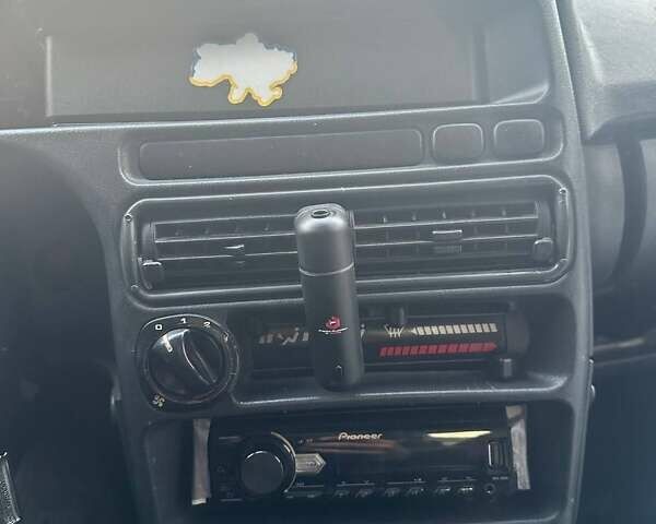 Сірий ВАЗ 2109, об'ємом двигуна 1.6 л та пробігом 177 тис. км за 1499 $, фото 7 на Automoto.ua