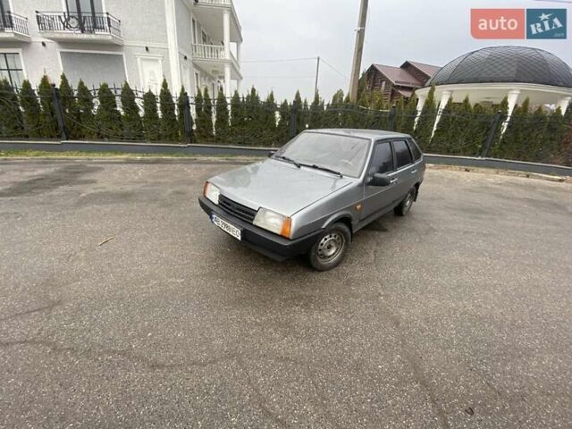 Серый ВАЗ 2109, объемом двигателя 1.6 л и пробегом 289 тыс. км за 1300 $, фото 4 на Automoto.ua