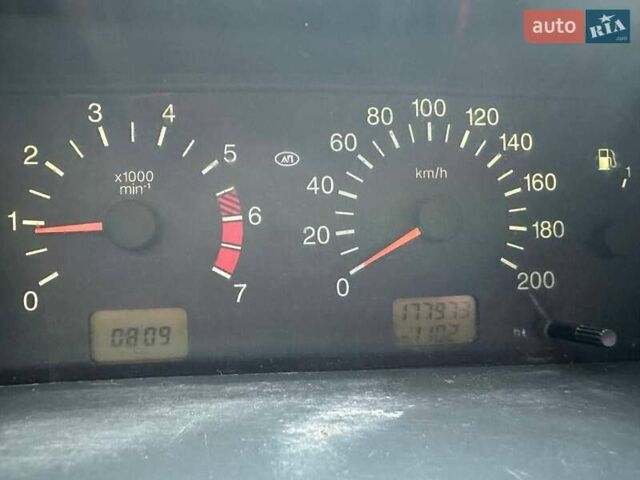 Сірий ВАЗ 2109, об'ємом двигуна 1.6 л та пробігом 177 тис. км за 1499 $, фото 11 на Automoto.ua