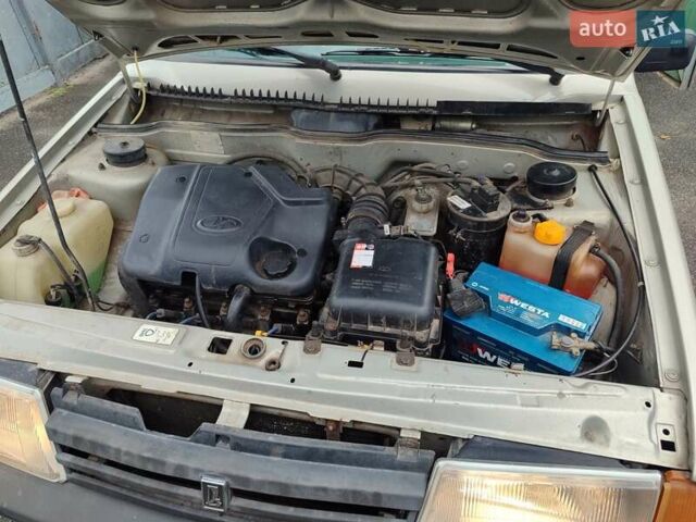 Сірий ВАЗ 2109, об'ємом двигуна 1.6 л та пробігом 90 тис. км за 2450 $, фото 12 на Automoto.ua