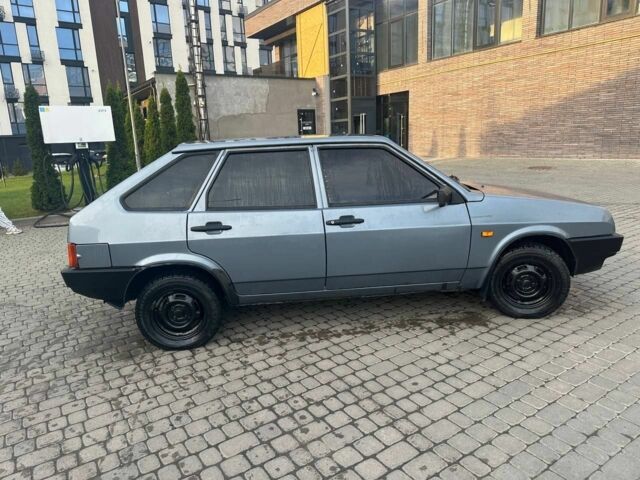 Сірий ВАЗ 2109, об'ємом двигуна 1.6 л та пробігом 177 тис. км за 1499 $, фото 6 на Automoto.ua