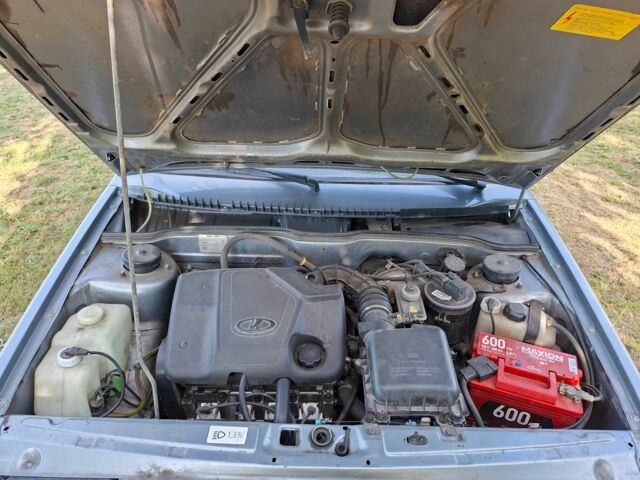 Сірий ВАЗ 2109, об'ємом двигуна 1.6 л та пробігом 182 тис. км за 2400 $, фото 7 на Automoto.ua