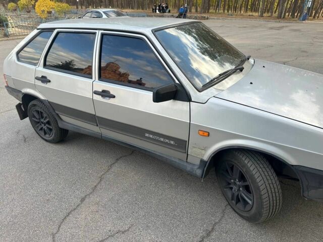 Серый ВАЗ 2109, объемом двигателя 1.6 л и пробегом 155 тыс. км за 1650 $, фото 2 на Automoto.ua