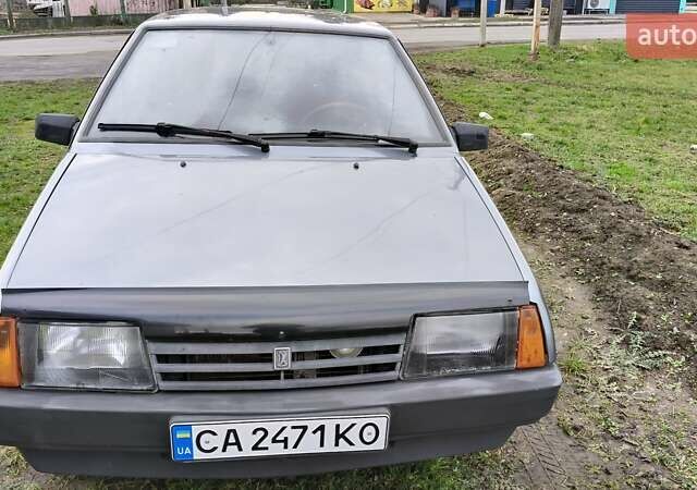 Серый ВАЗ 2109, объемом двигателя 1.6 л и пробегом 190 тыс. км за 1200 $, фото 1 на Automoto.ua
